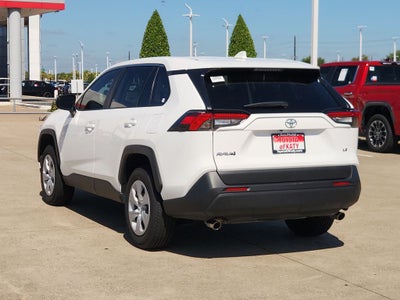 2025 Toyota RAV4 LE