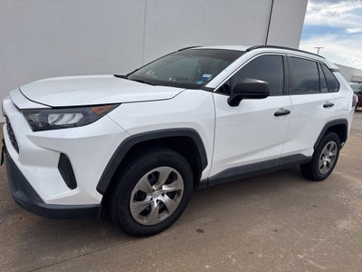 2019 Toyota RAV4 LE