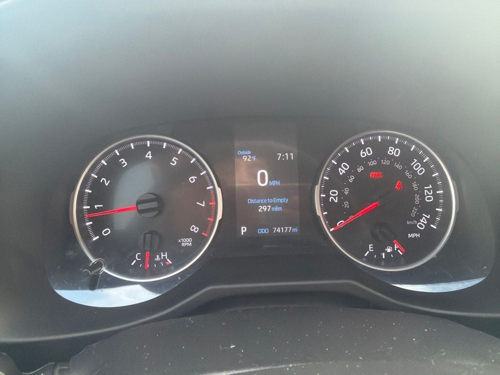 2022 Toyota RAV4 LE