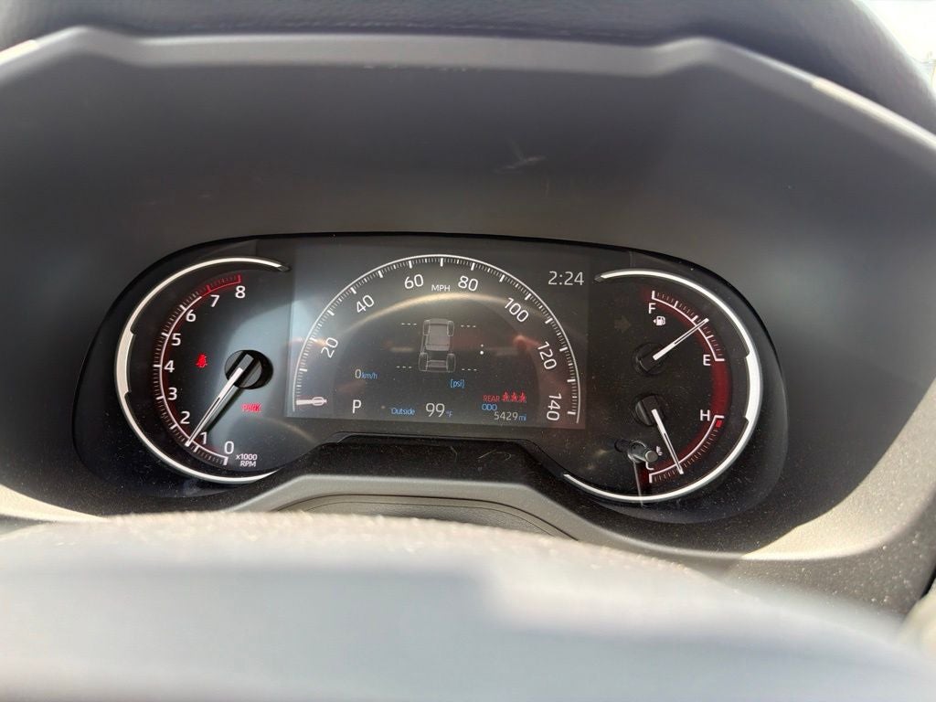 2025 Toyota RAV4 LE