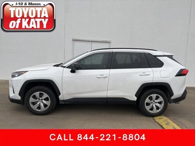 2021 Toyota RAV4 LE