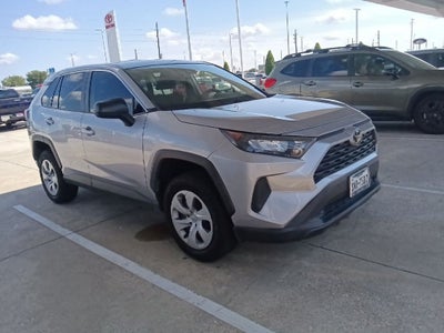 2022 Toyota RAV4 LE