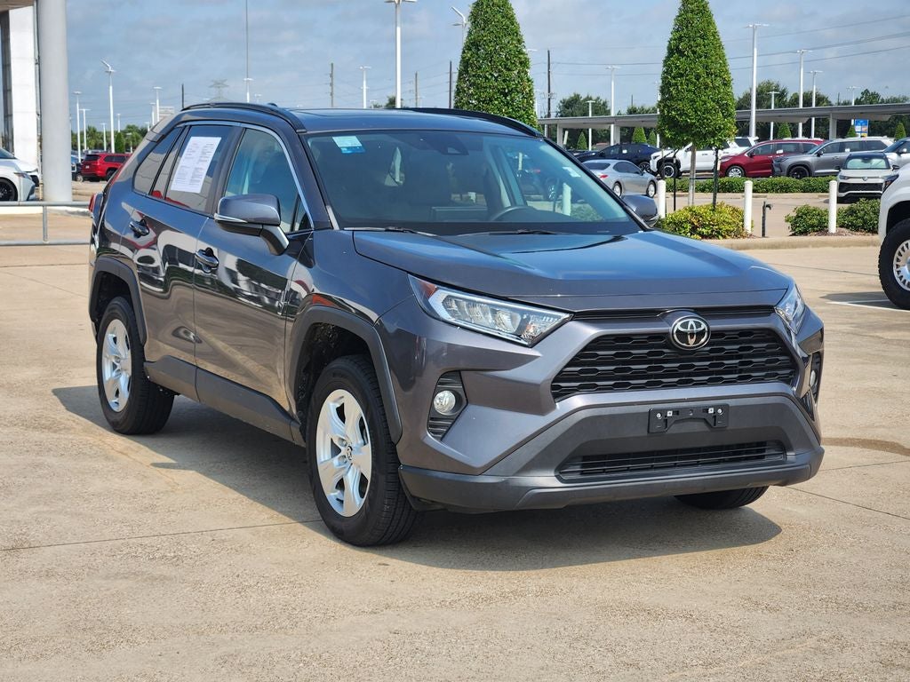 2021 Toyota RAV4 XLE
