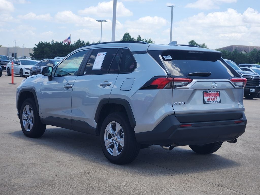 2025 Toyota RAV4 XLE