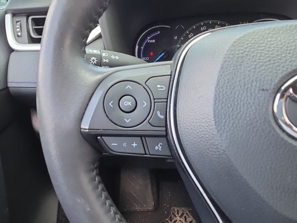 2025 Toyota RAV4 Hybrid SE