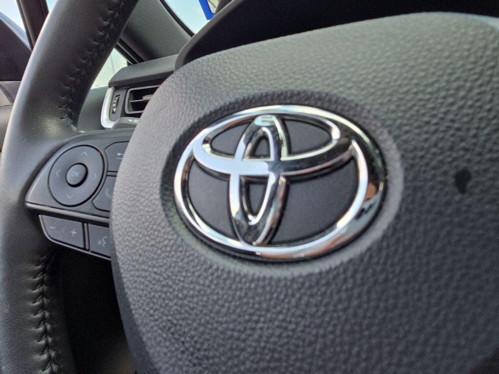 2025 Toyota RAV4 Hybrid SE