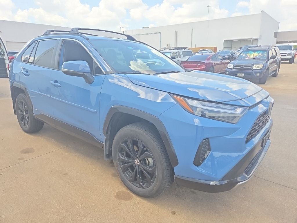 2025 Toyota RAV4 Hybrid SE