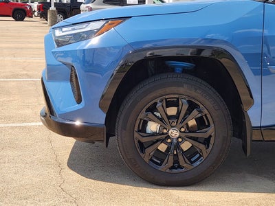 2025 Toyota RAV4 Hybrid SE