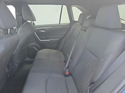 2025 Toyota RAV4 Hybrid SE