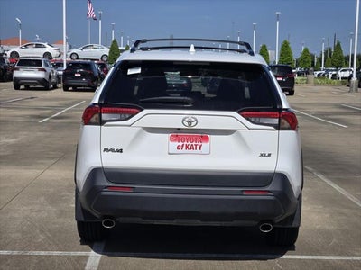 2023 Toyota RAV4 XLE