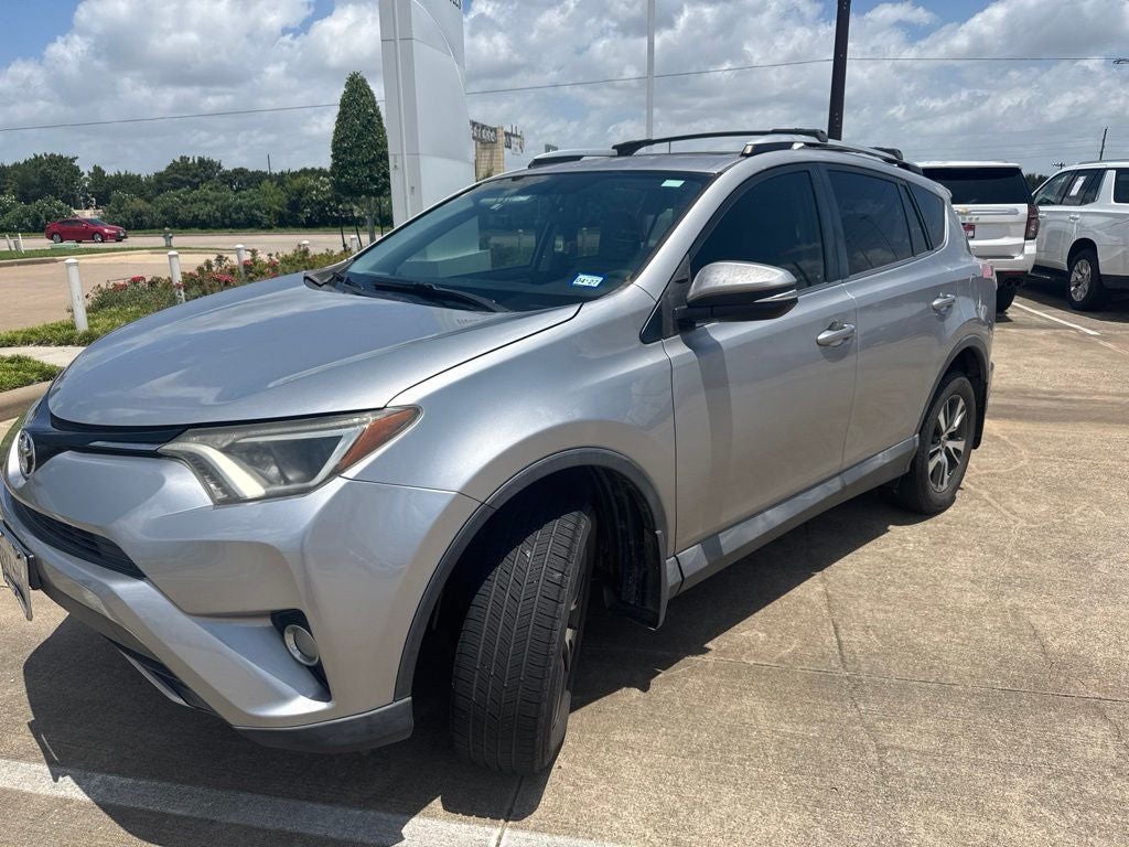 2016 Toyota RAV4 XLE