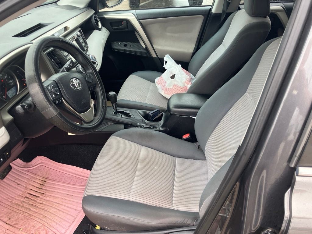 2014 Toyota RAV4 LE