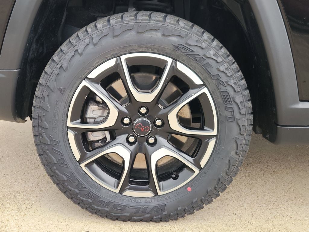 2025 Jeep Compass Trailhawk