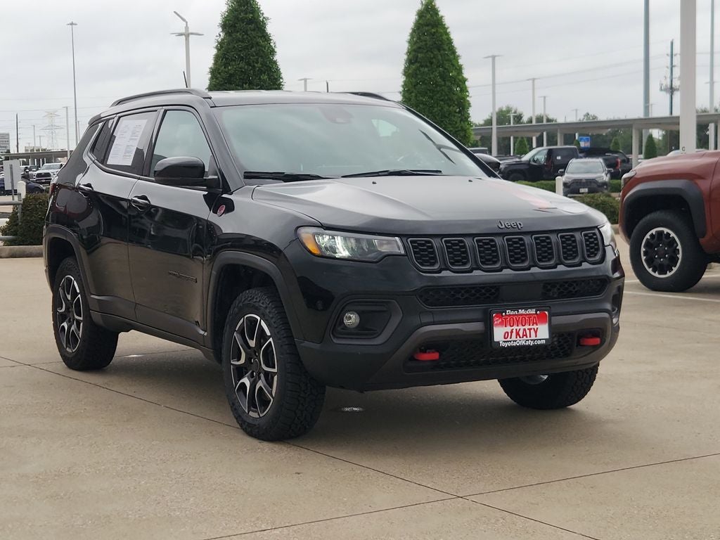 2025 Jeep Compass Trailhawk
