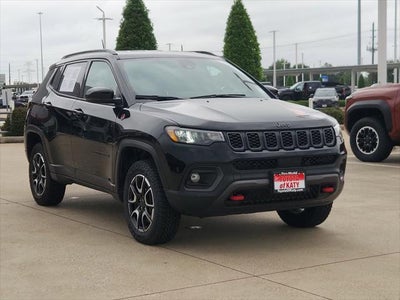 2025 Jeep Compass Trailhawk