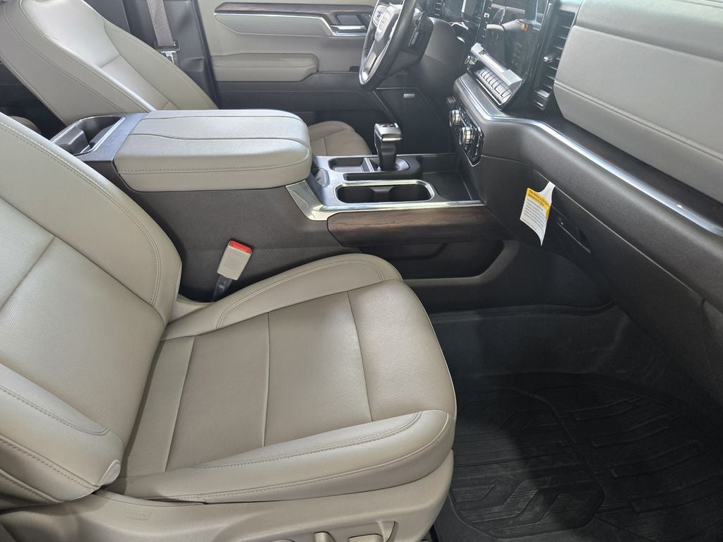2023 GMC Sierra SLT