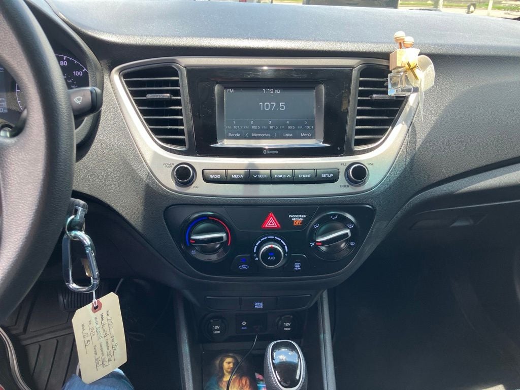 2020 Hyundai Accent SE