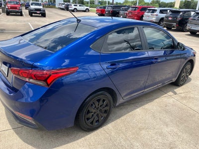 2020 Hyundai Accent SE