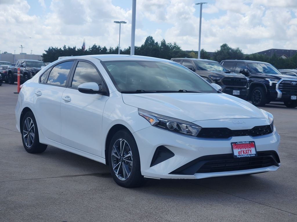 2023 Kia Forte LXS