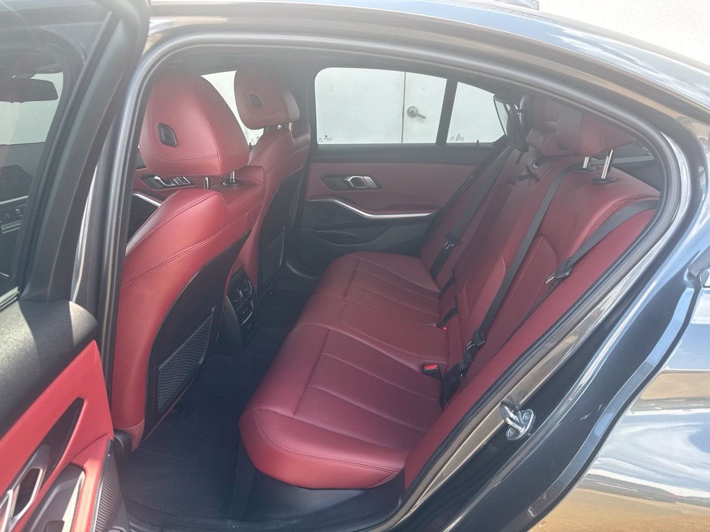 2022 BMW 330i 330i