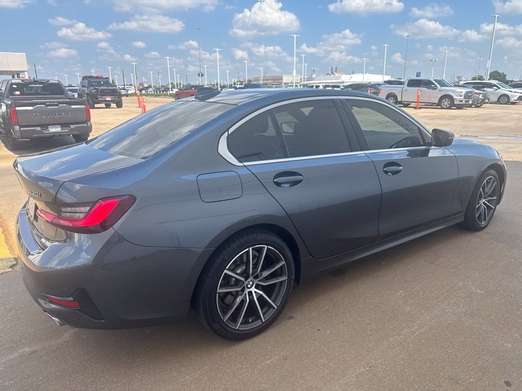 2022 BMW 330i 330i