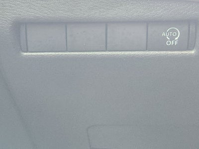2025 Nissan Kicks MPV SV