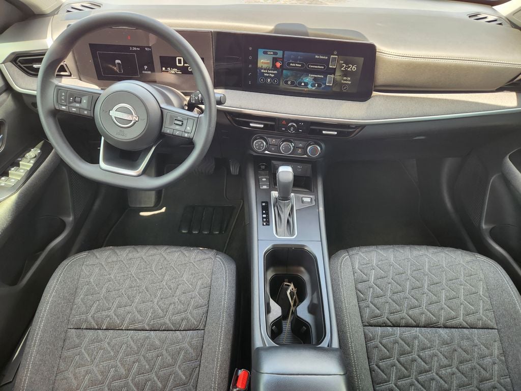 2025 Nissan Kicks MPV SV
