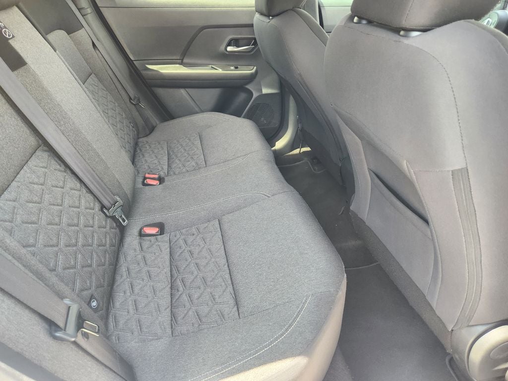 2025 Nissan Kicks MPV SV