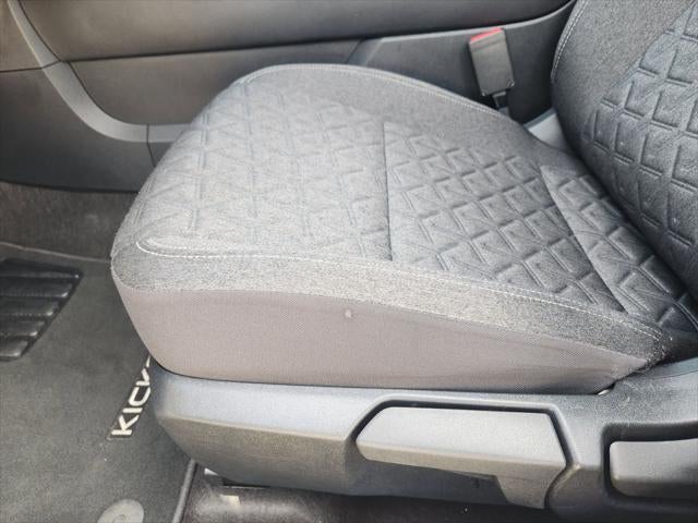 2025 Nissan Kicks MPV SV