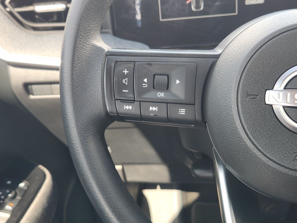 2026 Nissan Kicks MPV SV