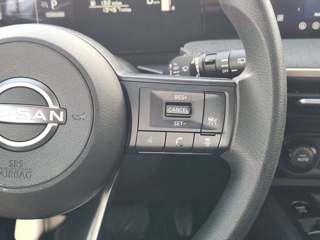 2026 Nissan Kicks MPV SV