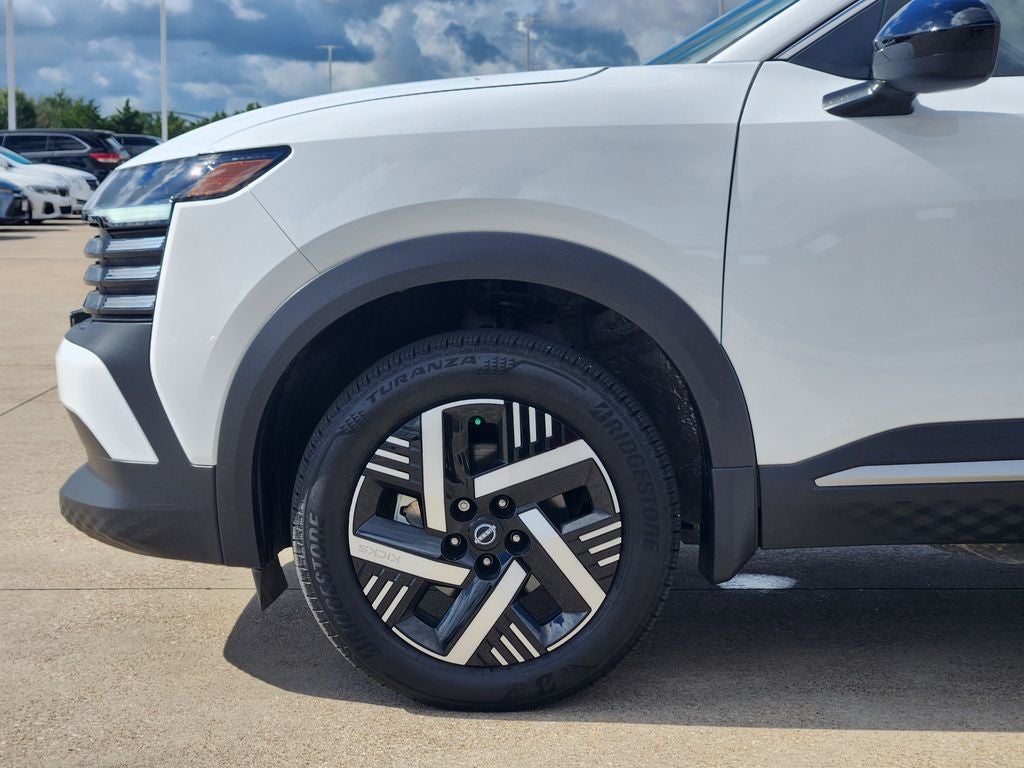 2026 Nissan Kicks MPV SV
