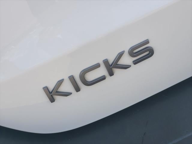 2026 Nissan Kicks MPV SV