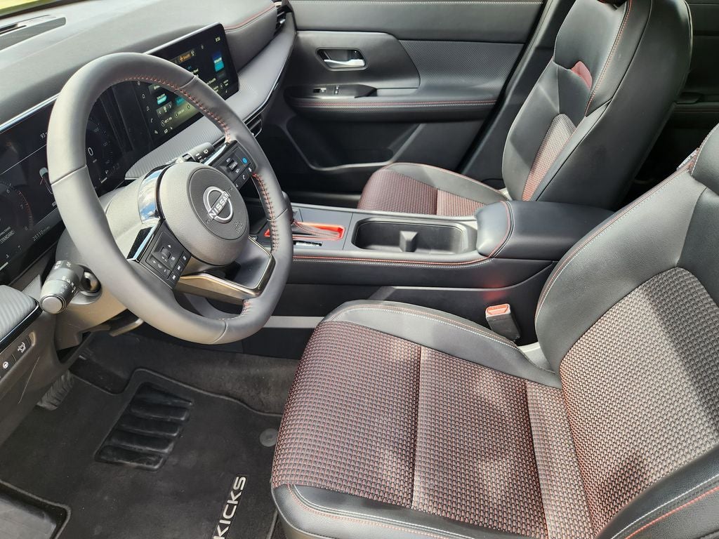 2025 Nissan Kicks MPV SR