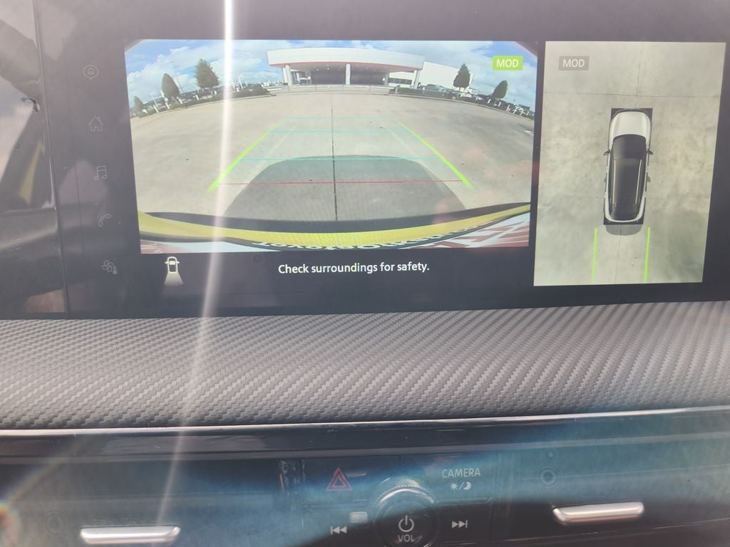 2025 Nissan Kicks MPV SR