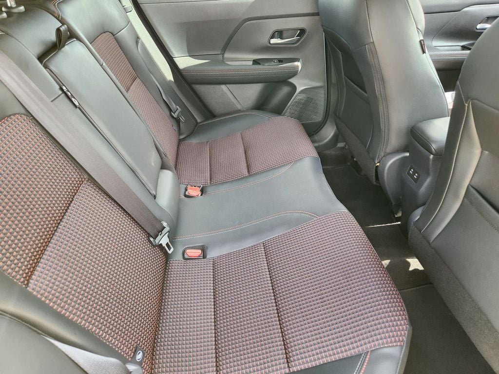 2025 Nissan Kicks MPV SR