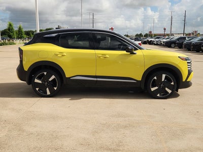 2025 Nissan Kicks MPV SR