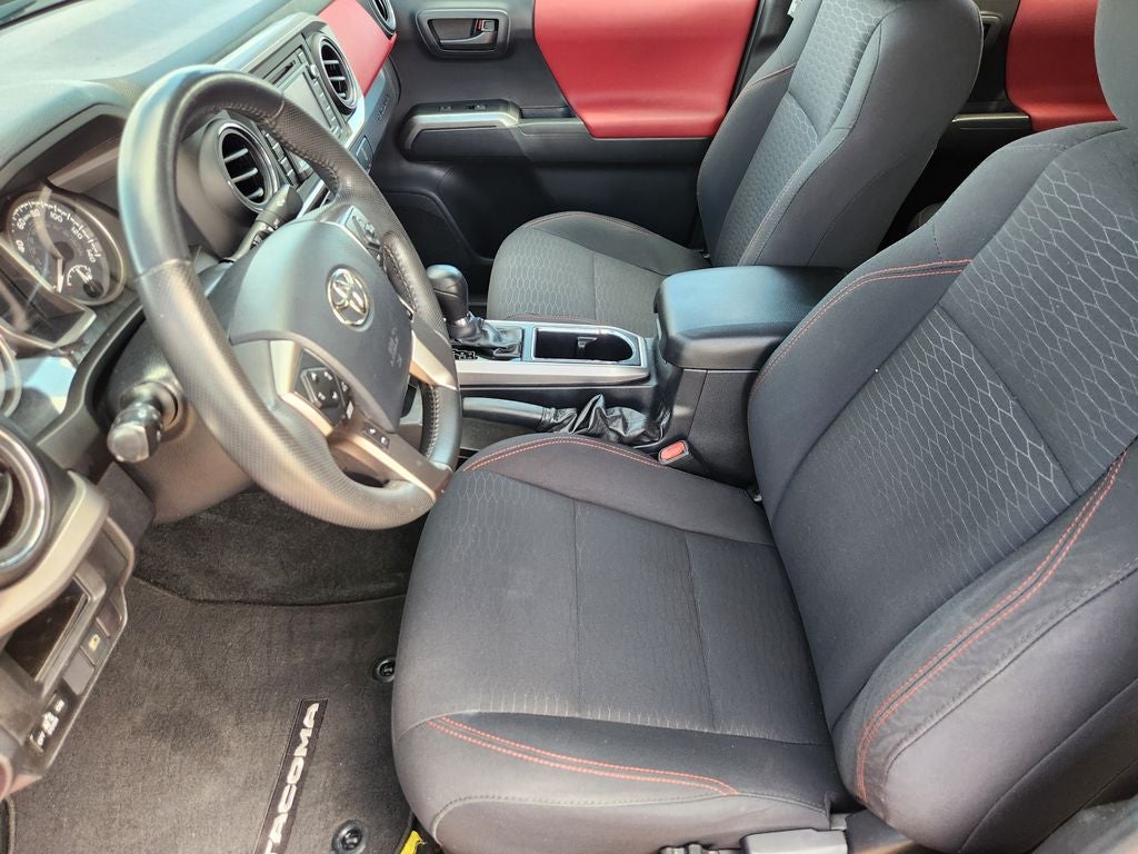 2019 Toyota TACOMA SR5 SR5 V6