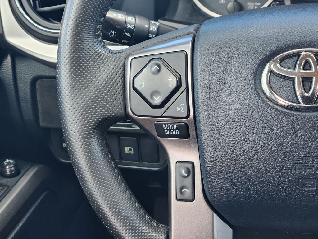 2019 Toyota TACOMA SR5 SR5 V6