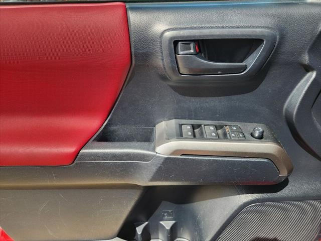 2019 Toyota TACOMA SR5 SR5 V6