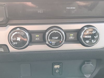 2018 Toyota Tacoma SR V6