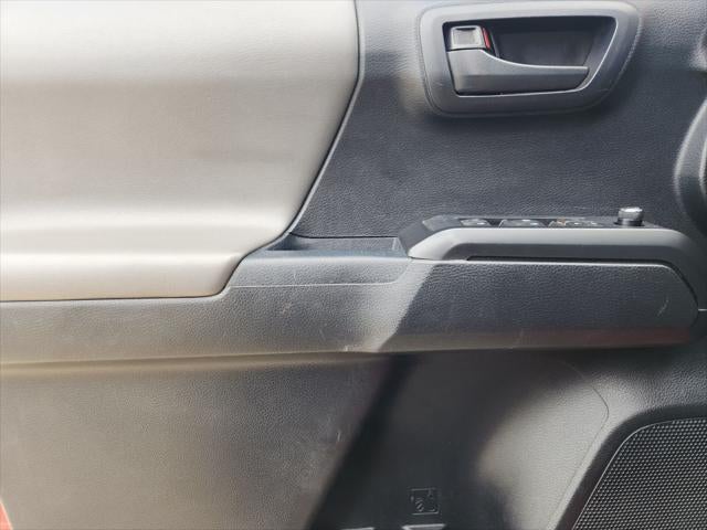 2018 Toyota Tacoma SR V6