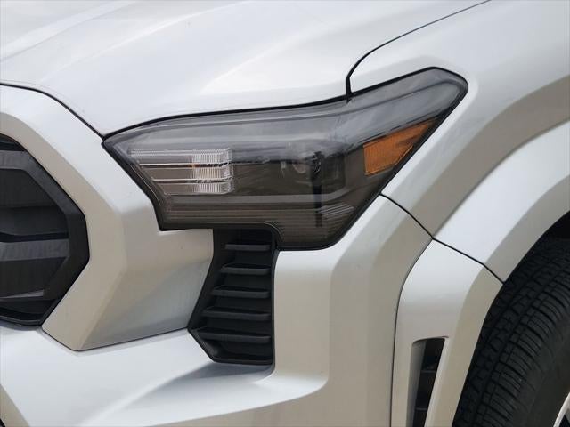 2024 Toyota TACOMA SR5 SR5