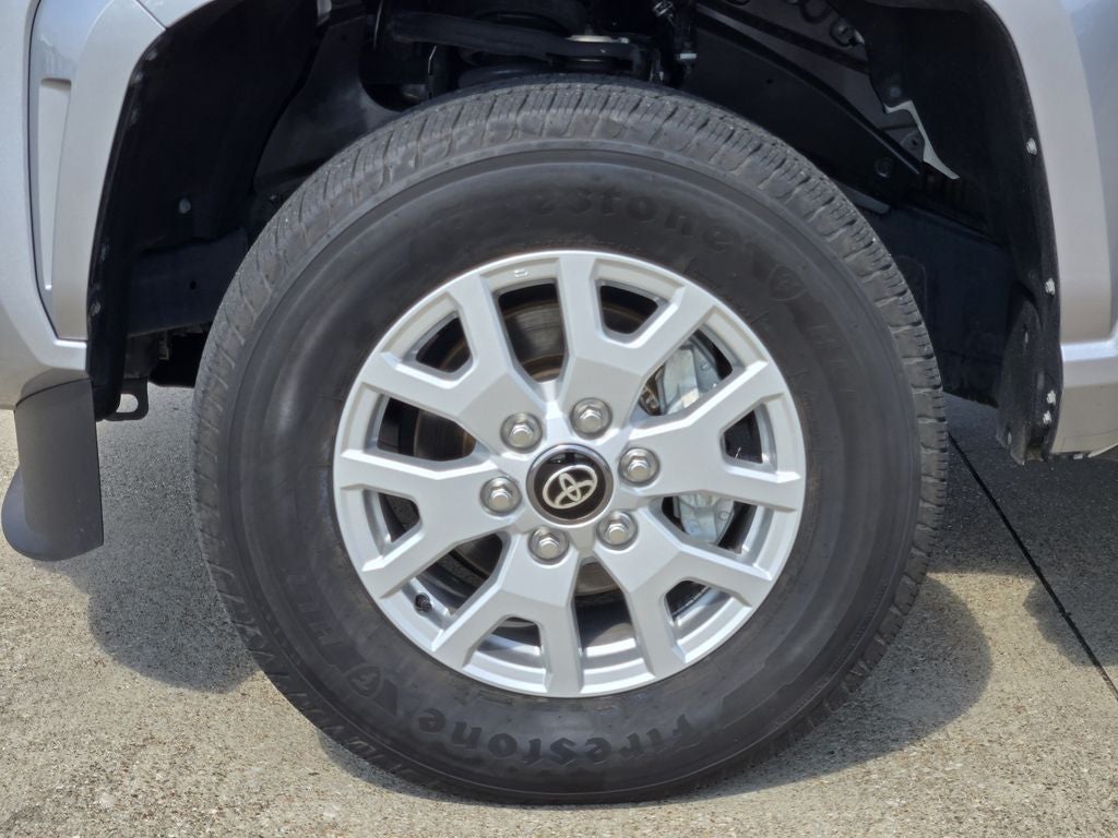 2025 Toyota Tacoma SR5