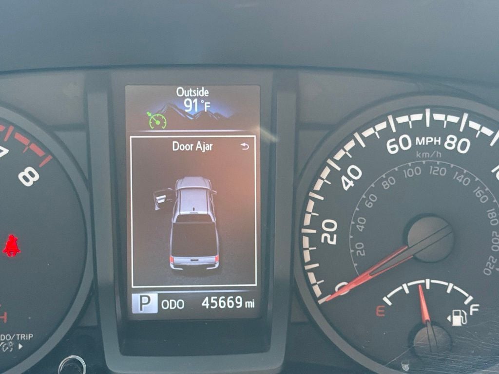 2023 Toyota Tacoma SR V6