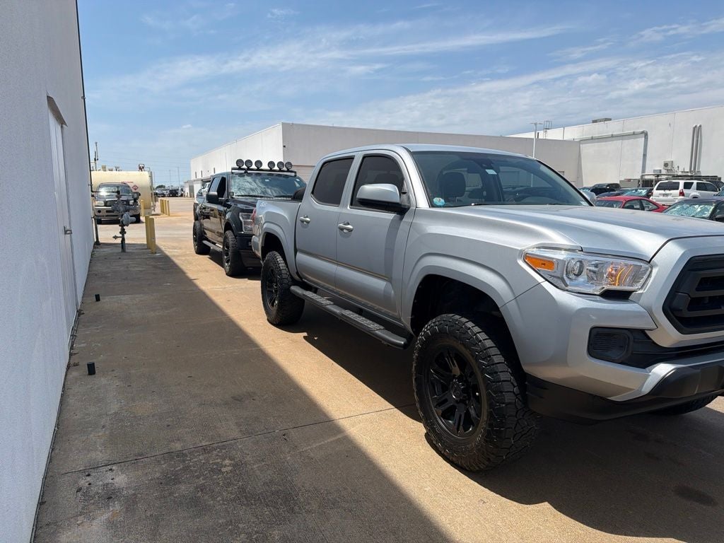 2022 Toyota Tacoma SR V6