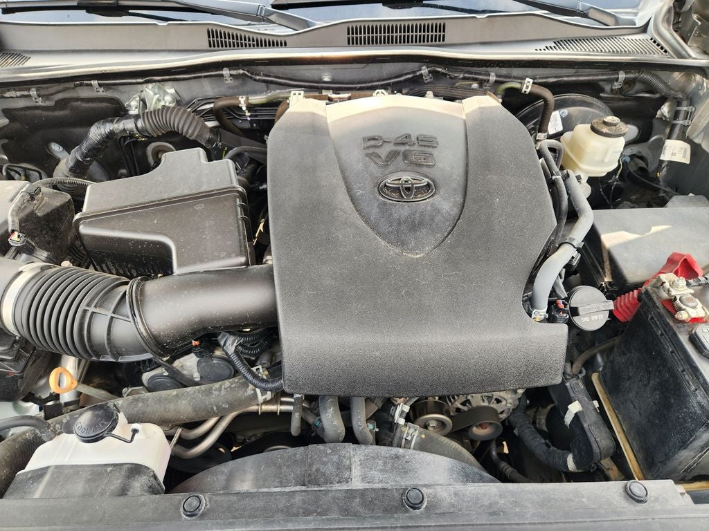 2022 Toyota Tacoma SR V6