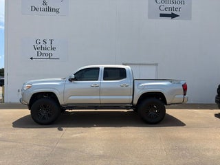 2022 Toyota Tacoma SR V6