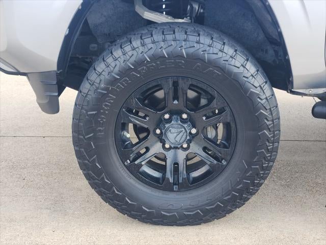 2022 Toyota Tacoma SR V6