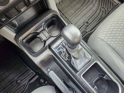 2022 Toyota Tacoma SR V6